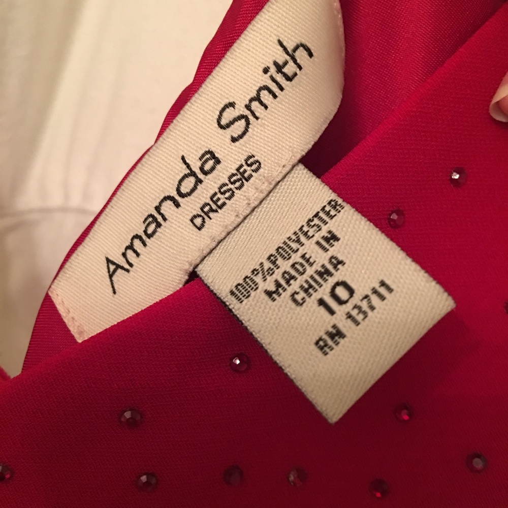 SOLD - Amanda Smith - Picture 4 of 4